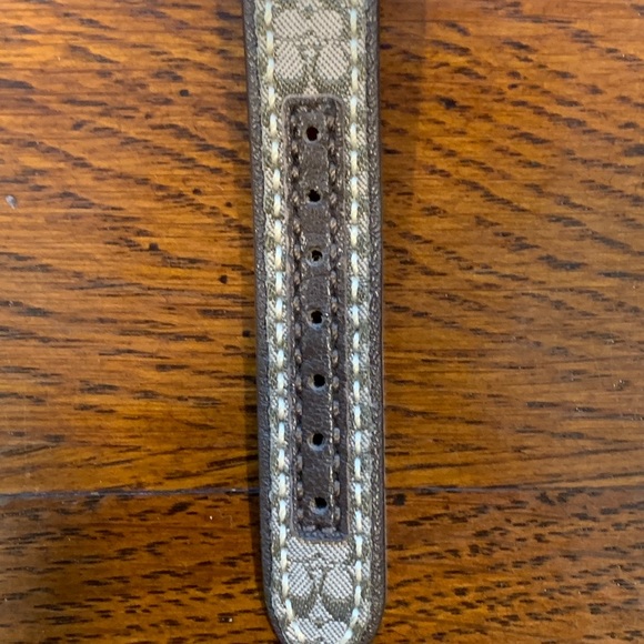Coach Signature Ladies Watch, Nice - Picture 5 of 14